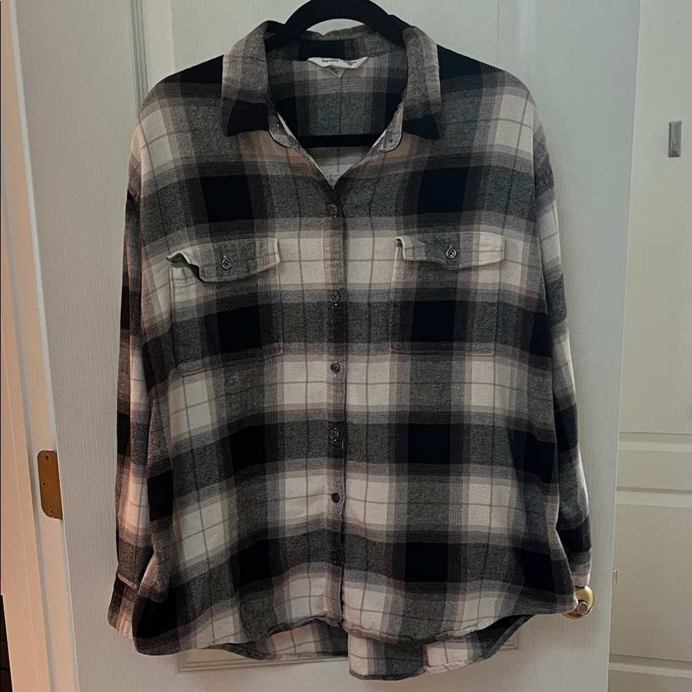 Old Navy Black and Gray Plaid Flannel Shirt